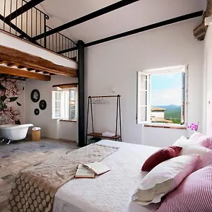  Agroturismo La Via Dell'oliviera Italia
