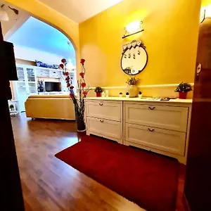 La Maison Blanche Appartamento Aeroporto di Catania Fontana Rossa